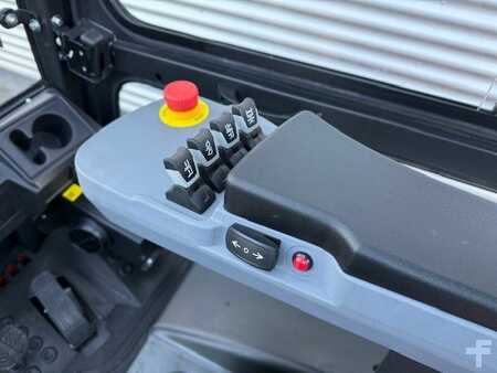 Elektro 4 Rad 2025  Noblelift FE4P30Q (9)