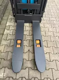 Ledstaplare gå 2026  Noblelift PS16L (8)