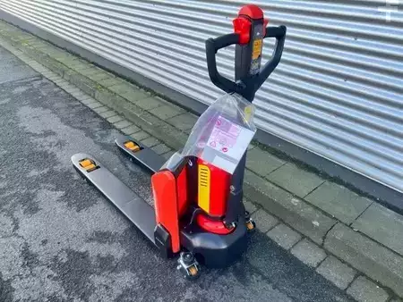 Lavtløftende truck 2026  Noblelift PT E15N EDGE (3)