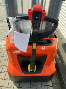 Ruční vysokozdvižný vozík 2026  Noblelift SWB130 Initialhub (7)