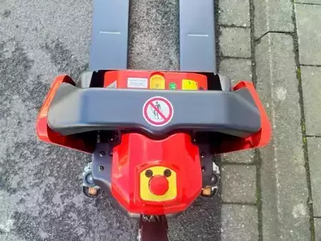Electric Pallet Trucks 2026  Noblelift PT E15N EDGE (7)