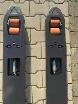Niederhubwagen 2026  Noblelift PT20Li (10)