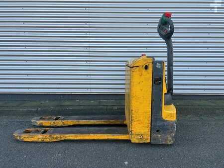 El-pallevogn 2003 Jungheinrich ELE16 (1)