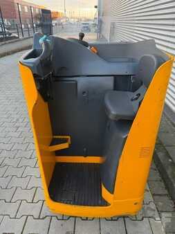 Stackers Stand-on 2019 Jungheinrich ESD 120 (4)