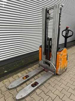 Hochhubwagen 2005  Still EGV16 (2)