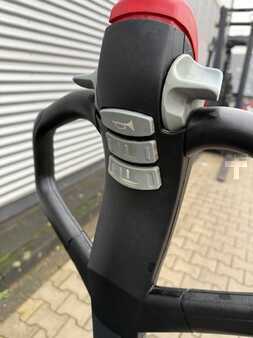 Hochhubwagen 2005  Still EGV16 (4)