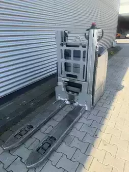 Apilador eléctrico 2020  Still EXD20  Doppelstock (2)