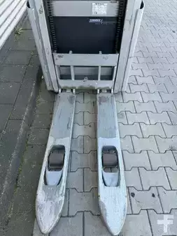 Ruční vysokozdvižný vozík 2015  Still EXV10  Batterie 2023!!! (4)