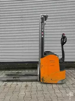 Stapelaars 2014  Still EGV 16i  Initialhub (1)