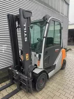 Diesel heftrucks 2018  Still RX70-20 LSP 600 (2)