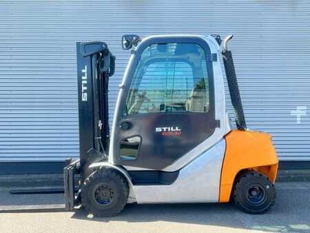 Carretilla elevadora diésel 2016  Still RX70-30 (1)