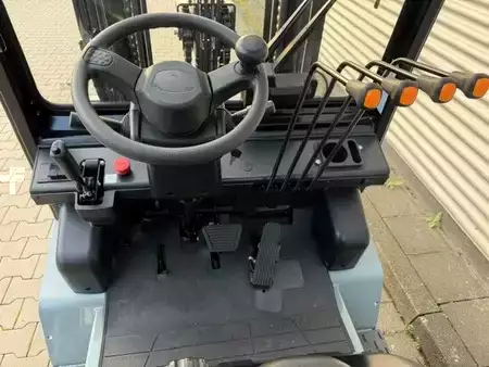 Elektro čtyřkolový VZV 2026  Noblelift CPD18-A2 (8)