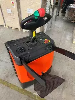 Elektrische palletwagens 2026  Noblelift PT20 LI (3)