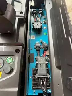Elektrische palletwagens 2026  Noblelift PT20 LI (4)
