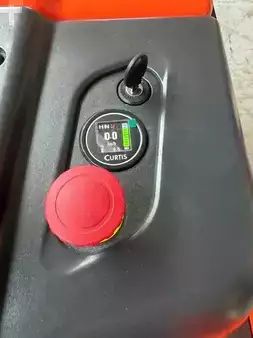 Elektrische palletwagens 2026  Noblelift PT20H (6)