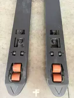 Elektrische palletwagens 2026  Noblelift PT20H (9)