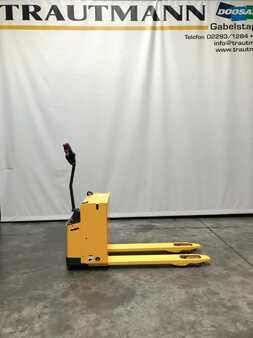 Electric Pallet Trucks 2001  Atlet CLL180 (1)