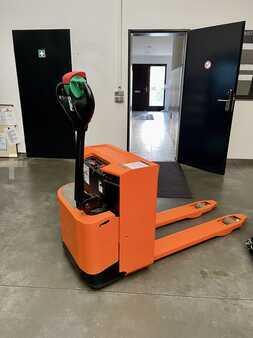 Nízkozdvižný vozík 2019  Doosan LEDH 18 (1)