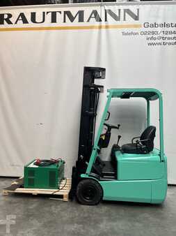 Elektro tříkolové VZV 2004  Mitsubishi FB12KRT (1)