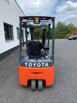Elektro tříkolové VZV 2016  Toyota 8-FBEK16T (4)