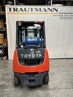 Treibgasstapler 2016  Toyota 02-8 FGKF20 (2)