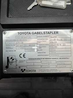 Treibgasstapler 2016  Toyota 02-8 FGKF20 (6)