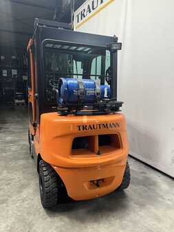 Gas truck 2012  Doosan G30E5 (2)