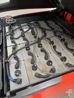 Sähkö - 4 pyör 2014  Linde E 20 PL-02 EVO Kabine Batterie Bj.23 (9)