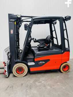 Elektro 4 Rad  Linde E 25 L-01 Triplex Batterie Bj.19 (2)