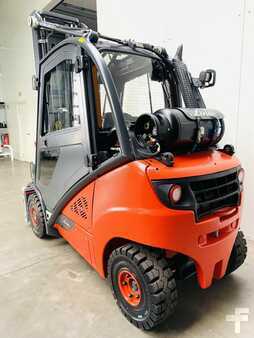 Treibgasstapler 2018  Linde H 25 T-02 EVO Triplex Kabine STVO ZVG (3)