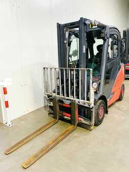 Dieselstapler  Linde H 25 D-02 EVO Kabine STVO (1)