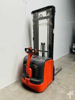 Hochhubwagen  Linde L 16 Triplex (3)