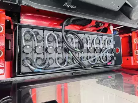 Wózek wysokiego podnoszenia 2016  Linde L 14 i Batterie Bj.21 (4)