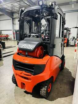 Treibgasstapler  Linde H 20 T-01 EVO Triplex Kabine (4)