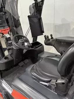 Elektryczne 3-kołowe 2019  Linde E 18-02 EVO Triplex STVO (5)