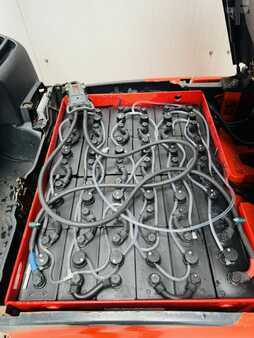 Sähkö - 4 pyör 2014  Linde E 20 PH-02 EVO Triplex (8)