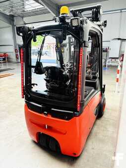 3-wiel elektrische heftrucks 2019  Linde E 18-02 EVO Triplex ZVG (4)
