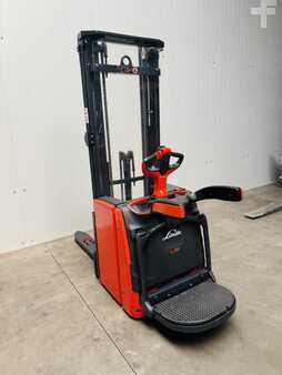 Hochhubwagen  Linde L 16 APi Triplex (1)