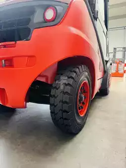 Dieseltrukki 2015  Linde H 40 D-02 EVO 3B Kabine Triplex STVO (4)