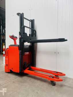 Hochhubwagen 2009  Linde L 12 L Initialhub (4)