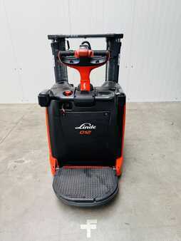 Stapelaars 2017  Linde D 12 APi Batterie Bj.22 (3)