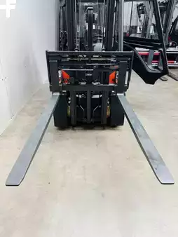 Dieselstapler 2018  Linde H 25 D-02 EVO Kabine STVO ZVG (5)