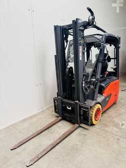 Elektro tříkolové VZV 2019  Linde E 16-02 EVO Triplex STVO Kamera (1)