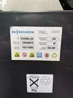 Elektryczne 3-kołowe 2016  Linde E 18-02 EVO Triplex (8)