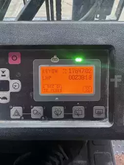 Elektro 4 Rad  Toyota 8FBMT25-10414 (6)