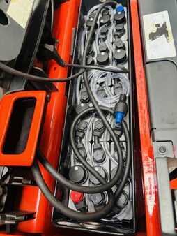 Nízkozdvižný vozík 2014  Linde T 16 L Batterie NEU (7)