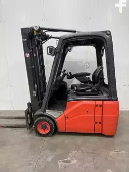 Elektro 3 Rad 2014  Linde E 16 C-01 Triplex Batterie Bj.22 (2)