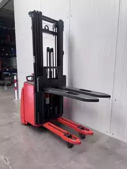 Hochhubwagen  Linde L 14 i Triplex Initialhub (3)