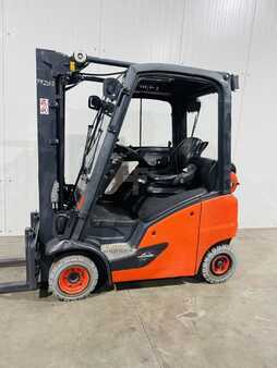 Treibgasstapler  Linde H 16 T-01 EVO Triplex STVO (2)