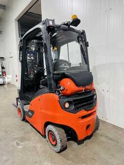 Treibgasstapler  Linde H 16 T-01 EVO Triplex STVO (3)